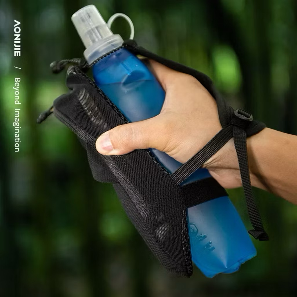 AONIJIE A7108 Running Handheld with 500ml Soft Flask Fit for 6.8 Inches Mobile Phone Water Bottle