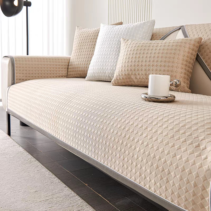 【一觸即涼】涼感冰絲防滑沙發墊