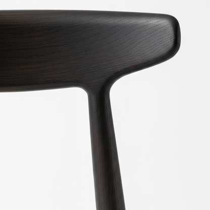 黒色アッシュウッドシュケチェア 柔らかいクッション付き | 北欧風ダイニングチェア