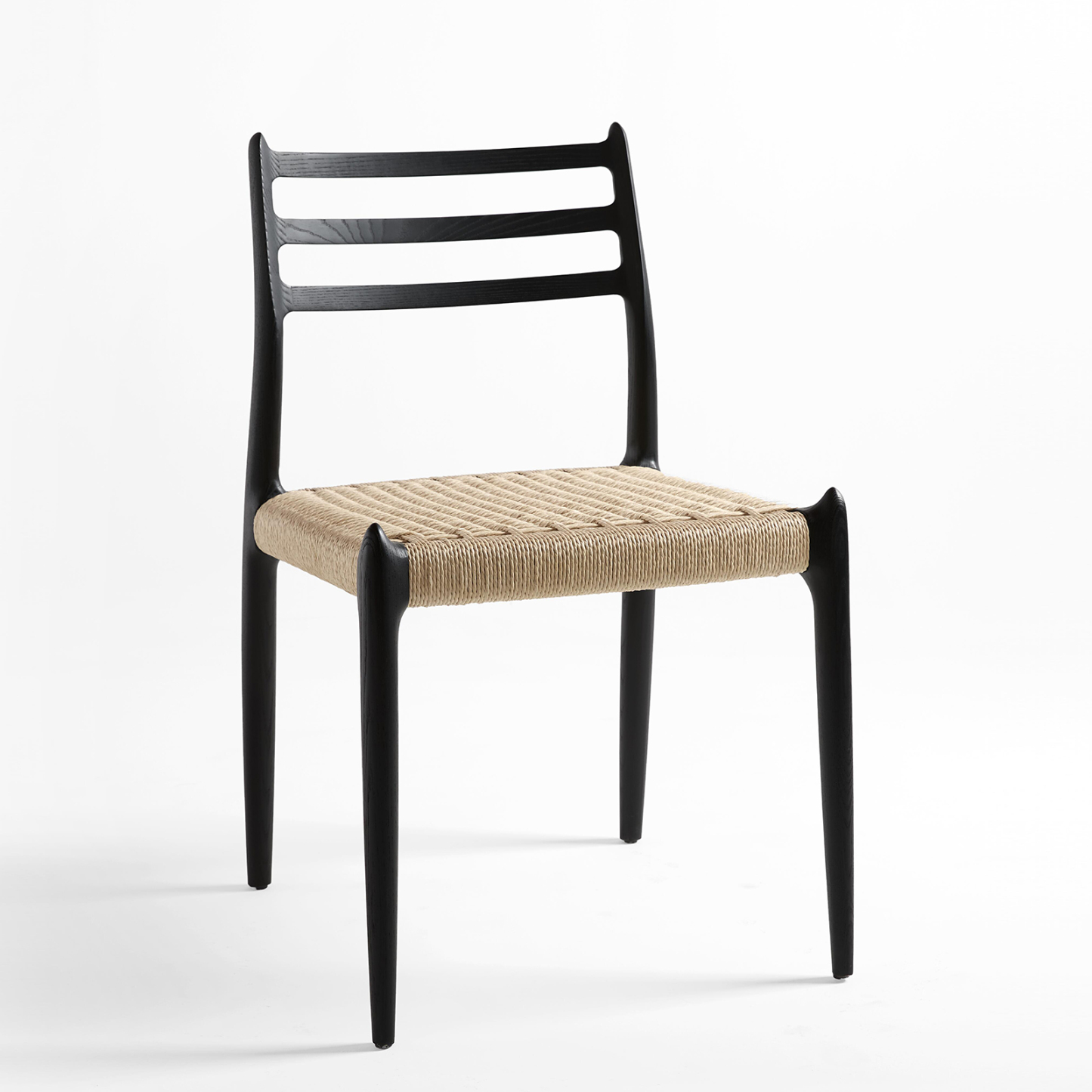 北欧ミッドセンチュリー ホワイトアッシュ 籐編みダイニングチェア ブラック