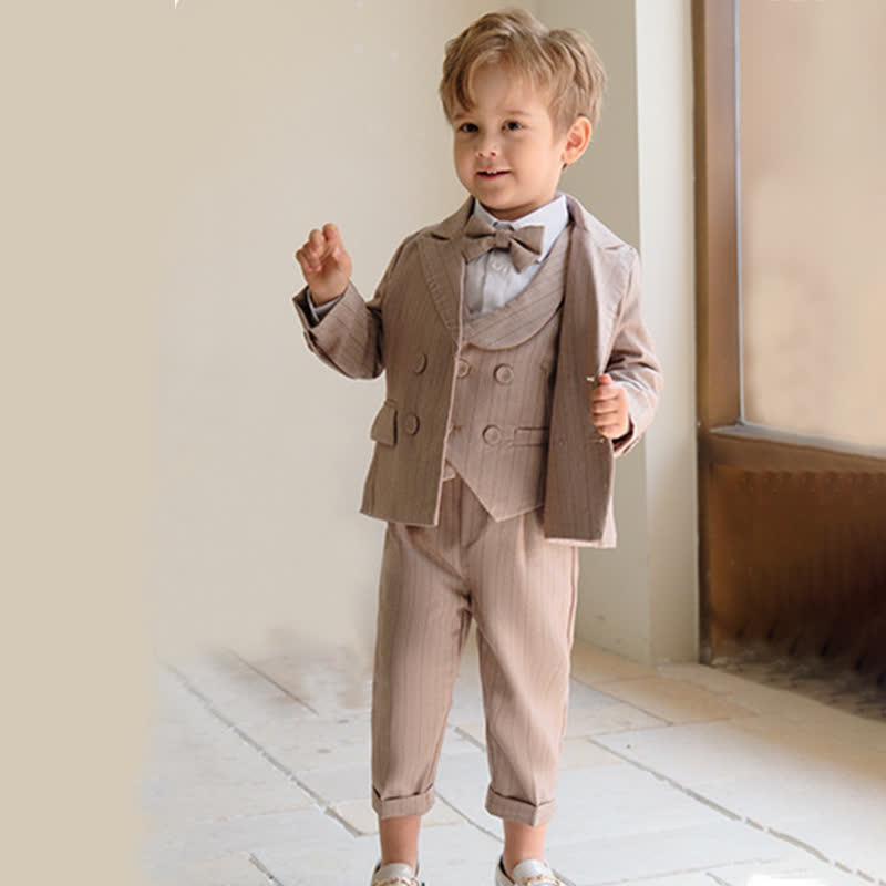 بدلة رسمية من ست قطع، مصنوعة من مزيج القطن، بأزرار وجيوب مخيطة، وأكمام طويلة، وقصة عادية. - image 2