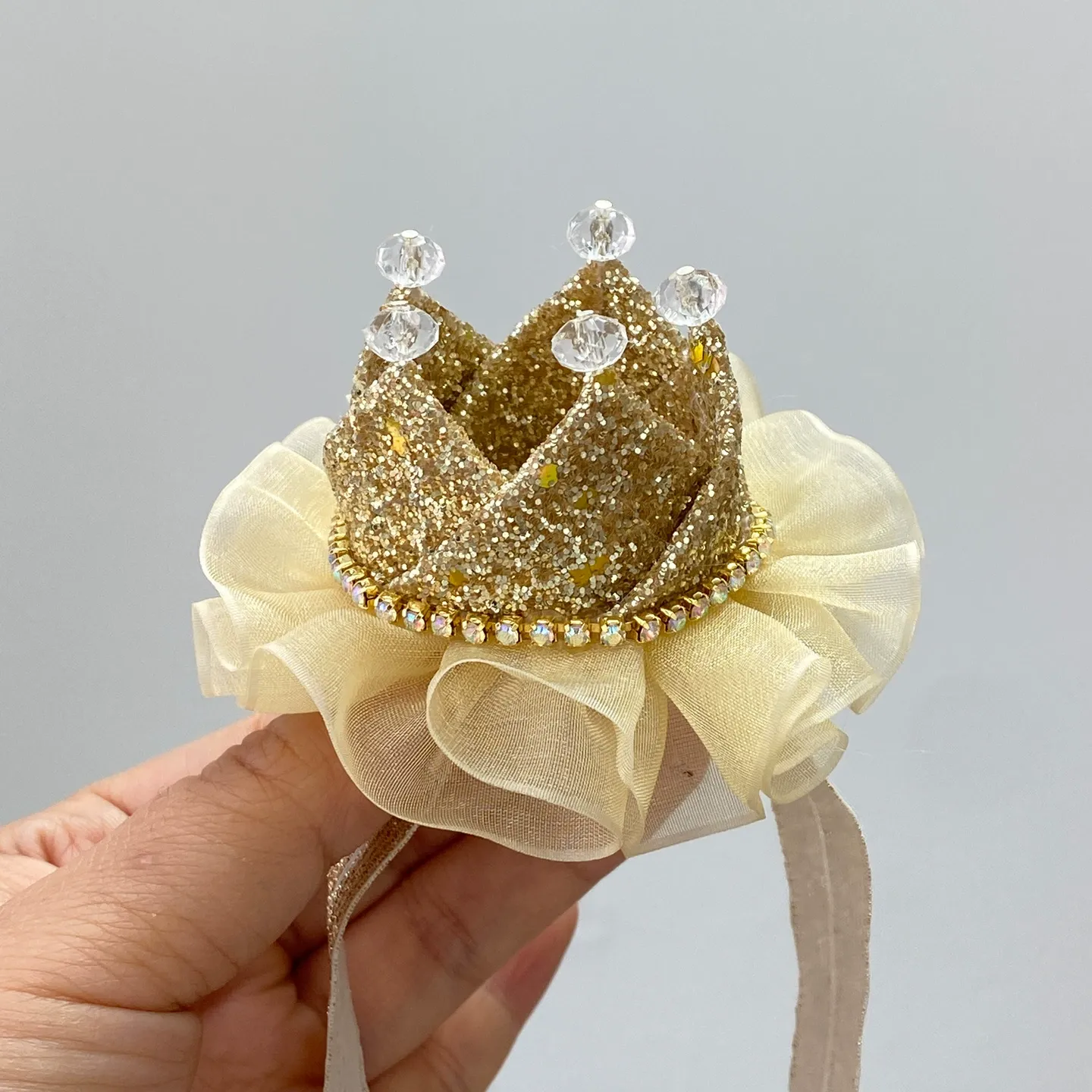 طوق شعر لامع بلون موحد - ذهبي - image 2