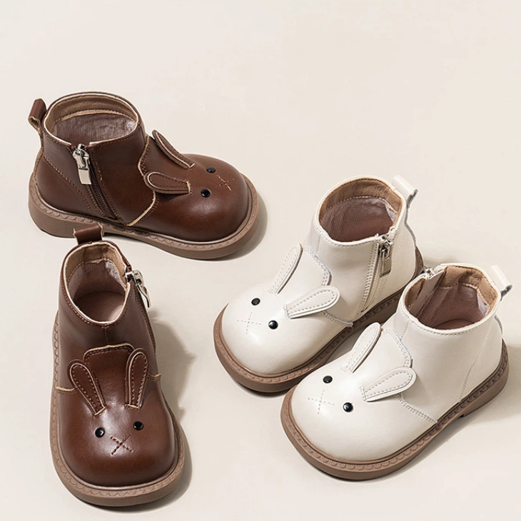 بوت للكاحل ذو مقدمة مستديرة وقوس صلب - image 1