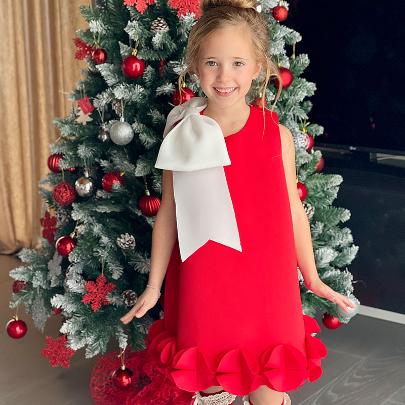 فساتين ميدي بدون أكمام مزينة بفيونكة من نسيج سكوبا - image 2