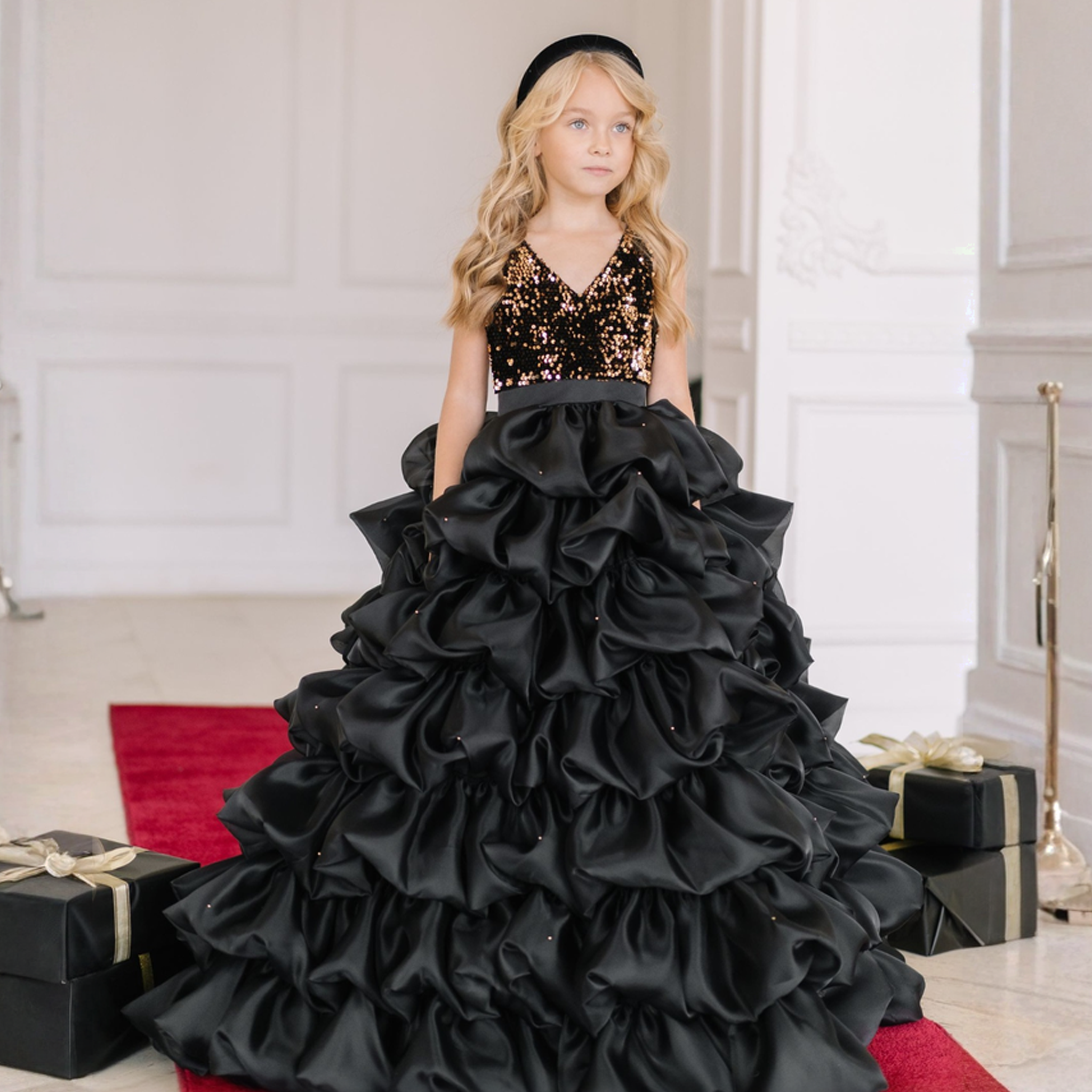 فساتين ماكسي بدون أكمام بفتحة جانبية من قماش شبكي -  (الطلب المسبق)أسود  - 6 سنوات - image 11