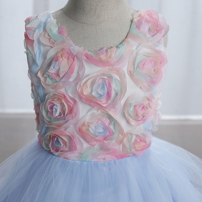 فساتين ميدي بدون أكمام مزينة بوردة شبكية لعيد الفصح - image 14