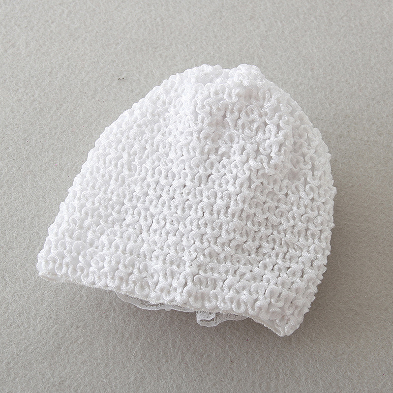 قبعة مزينة بشريط وردي صلب - image 10