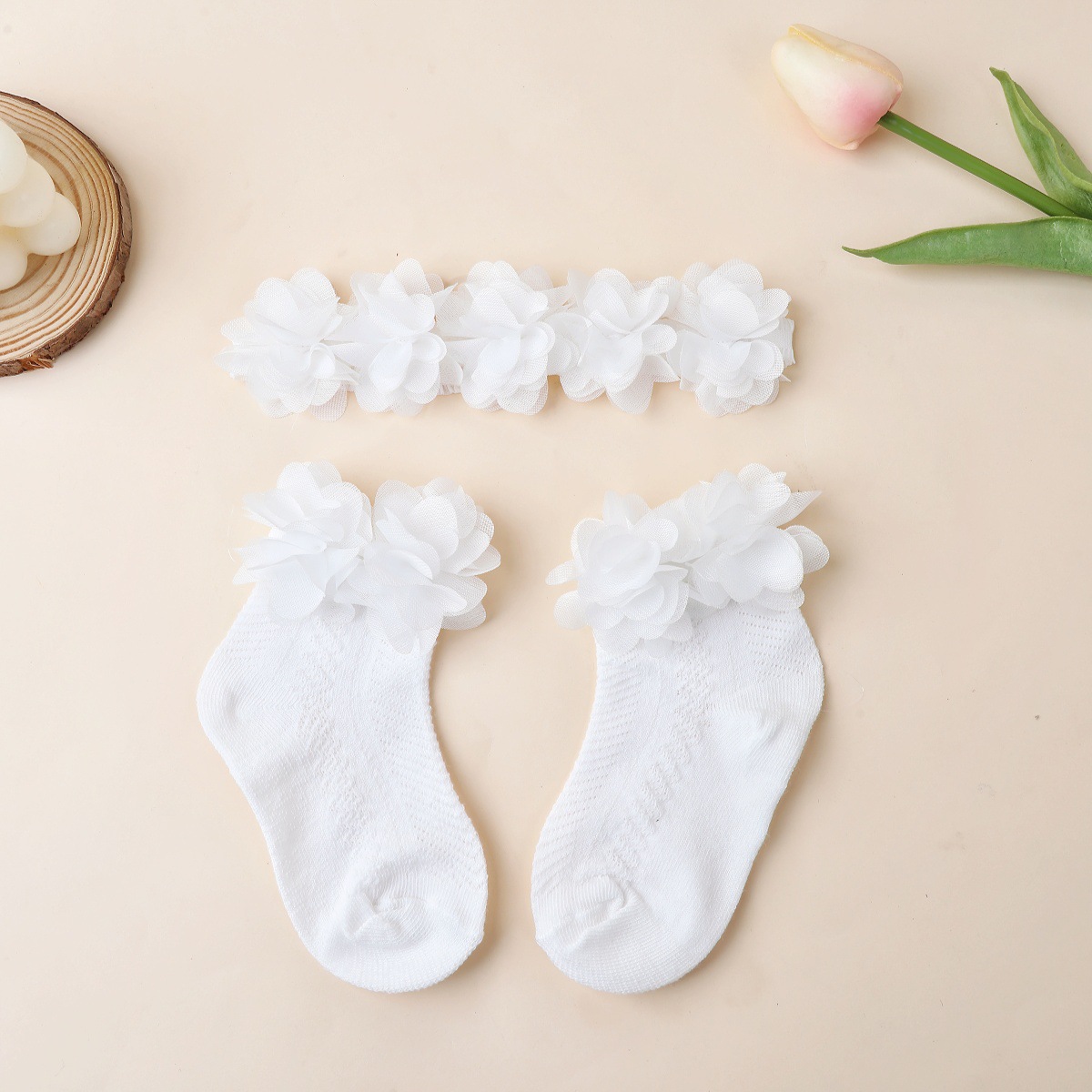 جوارب وربطة شعر مزينة بوردة صلبة - أبيض - 0-1 سنة - image 3