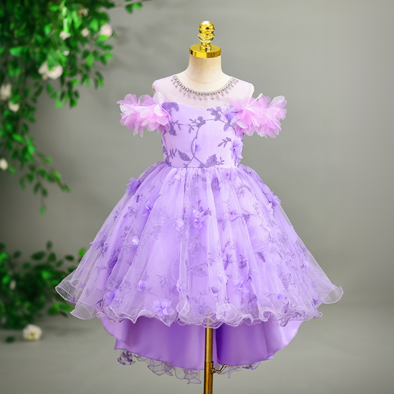 فساتين ميدي بدون أكمام مزينة بتطريز شبكي ووردة مقسمة - image 3