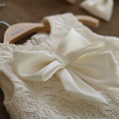 فساتين ميدي بدون أكمام مزينة بفيونكة دانتيل - image 3