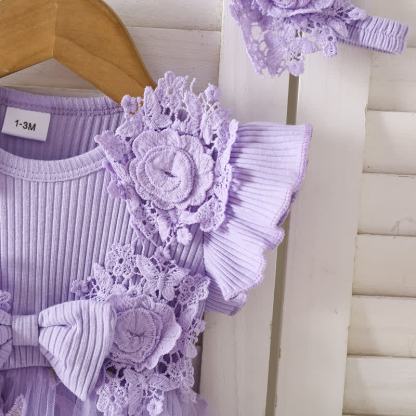 بدلة جسم متوسطة الطول بأكمام قصيرة مزينة بوردة مقسمة من القطن بنسبة 100% - image 23