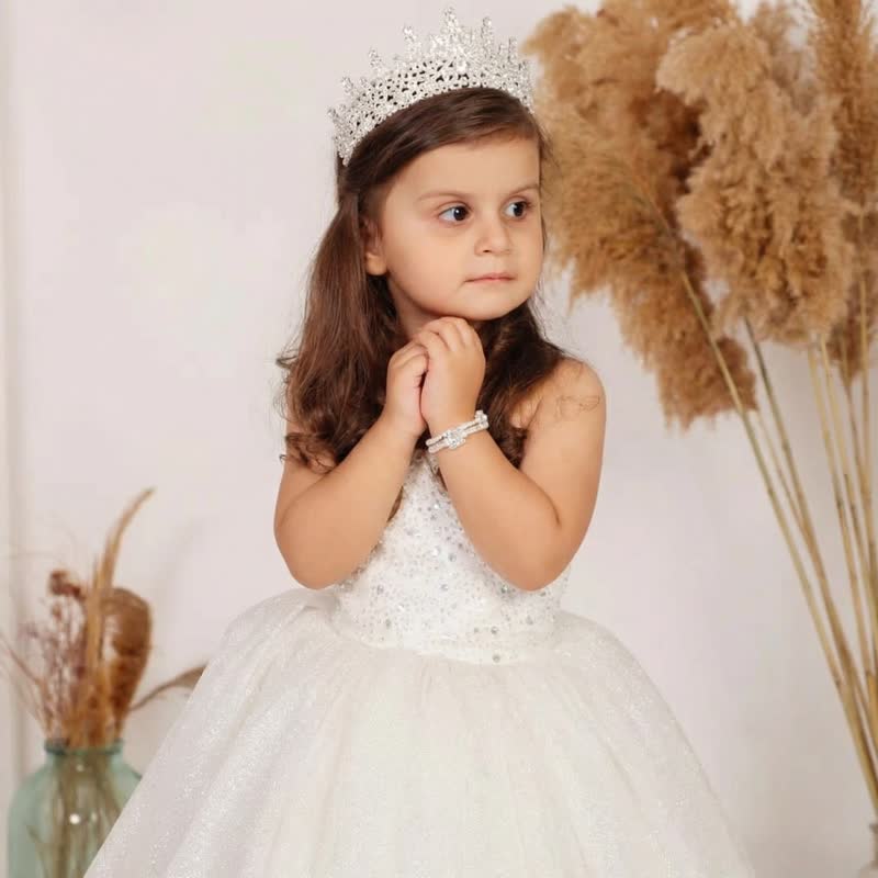 فساتين ماكسي بدون أكمام مزينة بالترتر والرباط - image 10