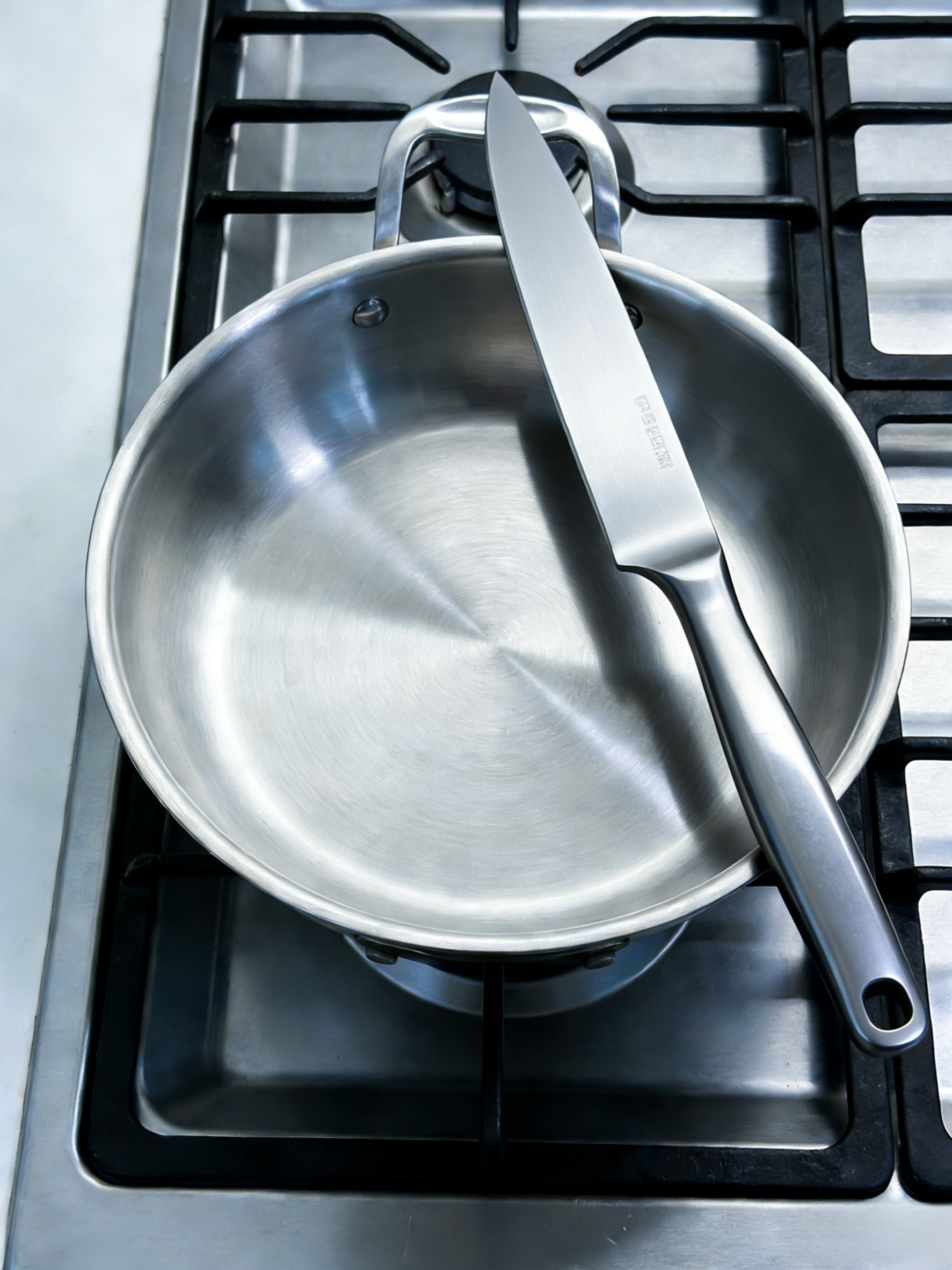 Metal surface rust remover 