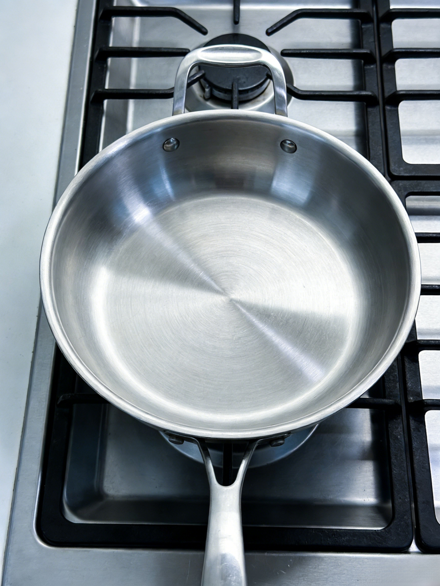 Metal surface rust remover 