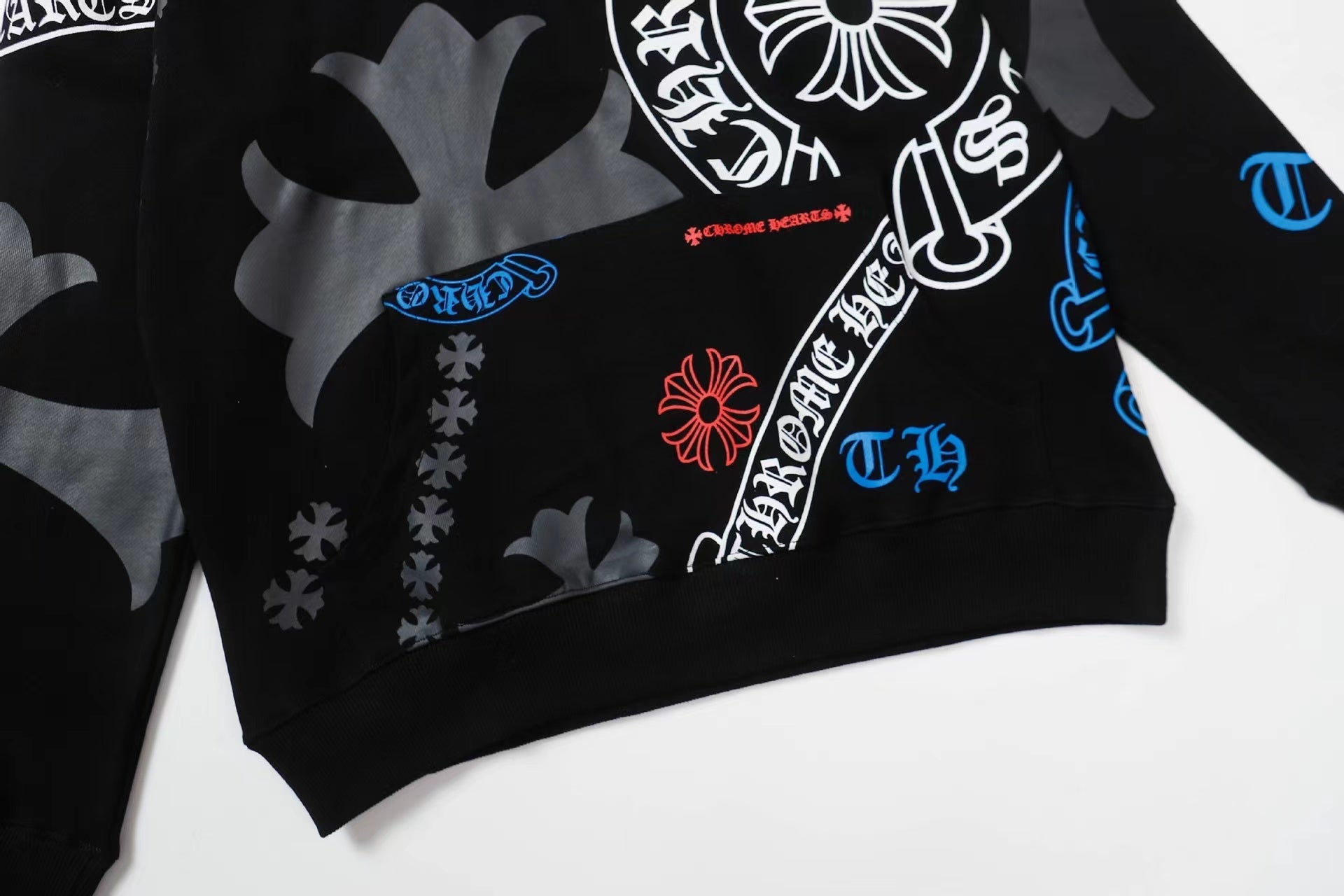 【クロムハーツ】 Chrome Hearts Hoodie Tシャツ 長袖パーカー