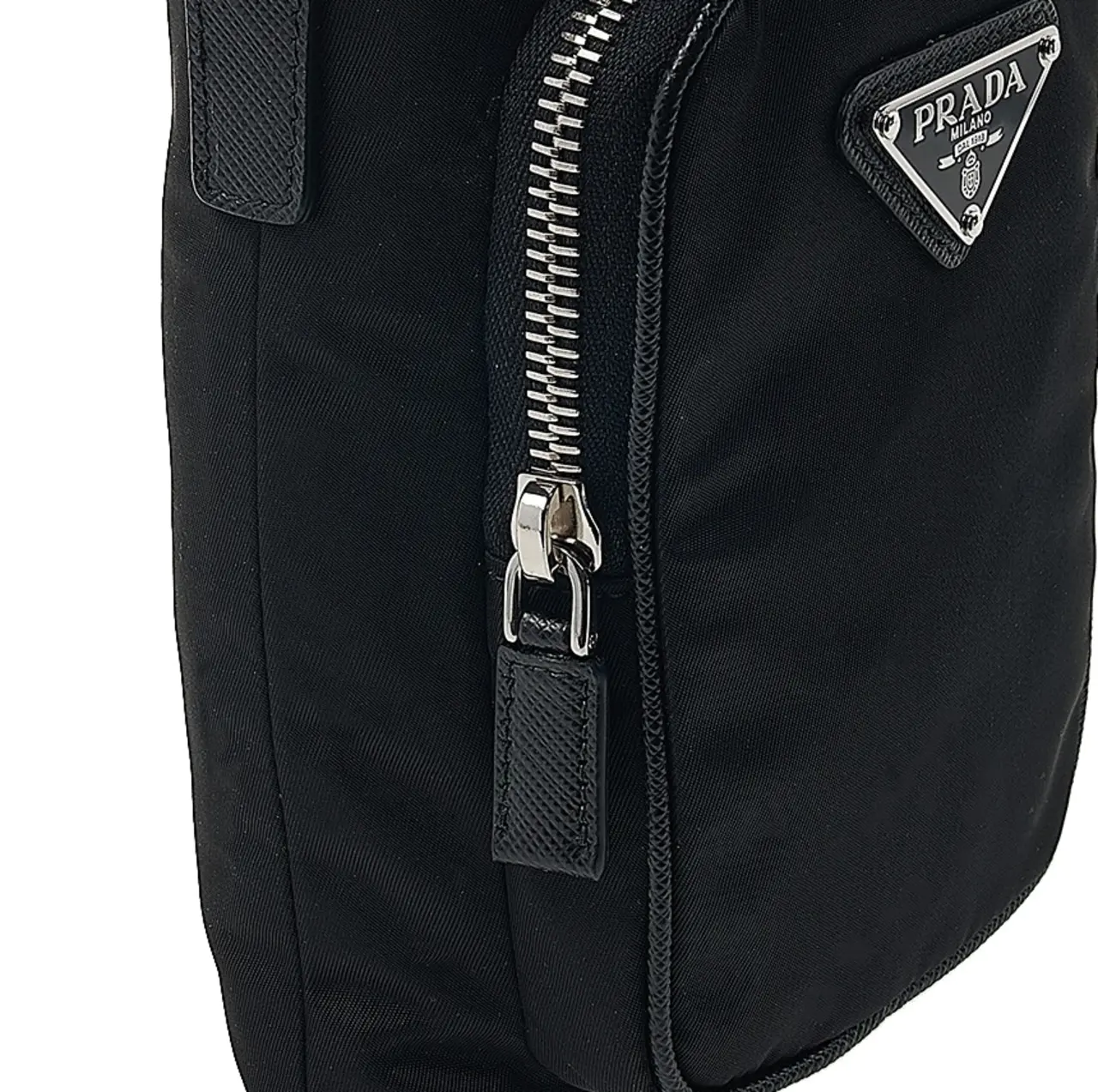 PRADA Re-Nylon スマホケース ショルダーバッグ☆