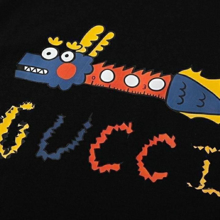 【Gucci 】（グッチ）半袖 男女兼用、ご好評に付き再入荷！