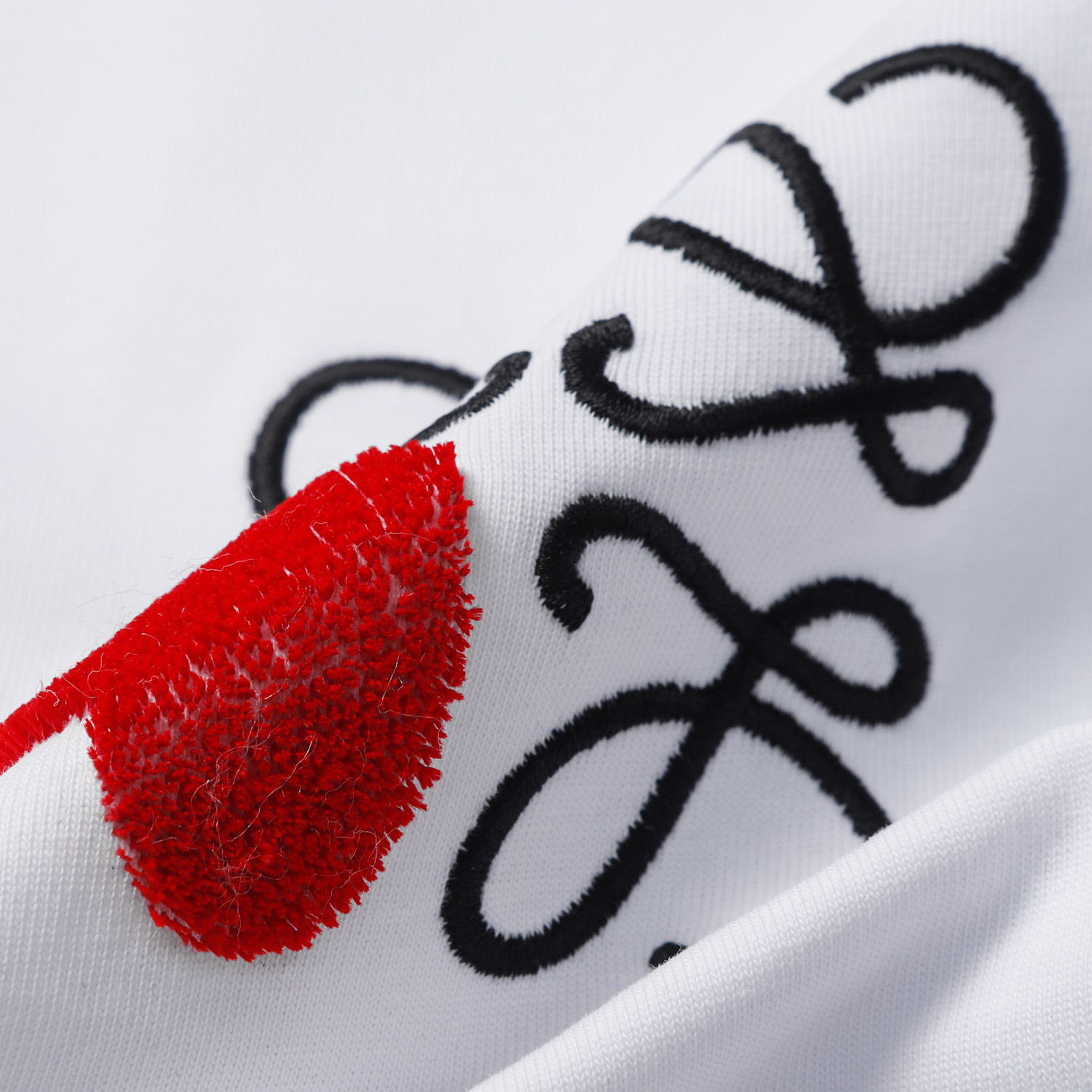 【LOEWE 公式旗艦店】（ロエベ）Tシャツ、ご好評に付き再入荷！