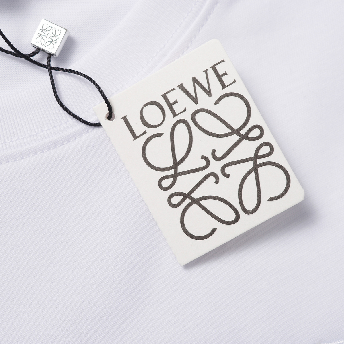 【LOEWE 公式旗艦店】（ロエベ）Tシャツ、ご好評に付き再入荷！