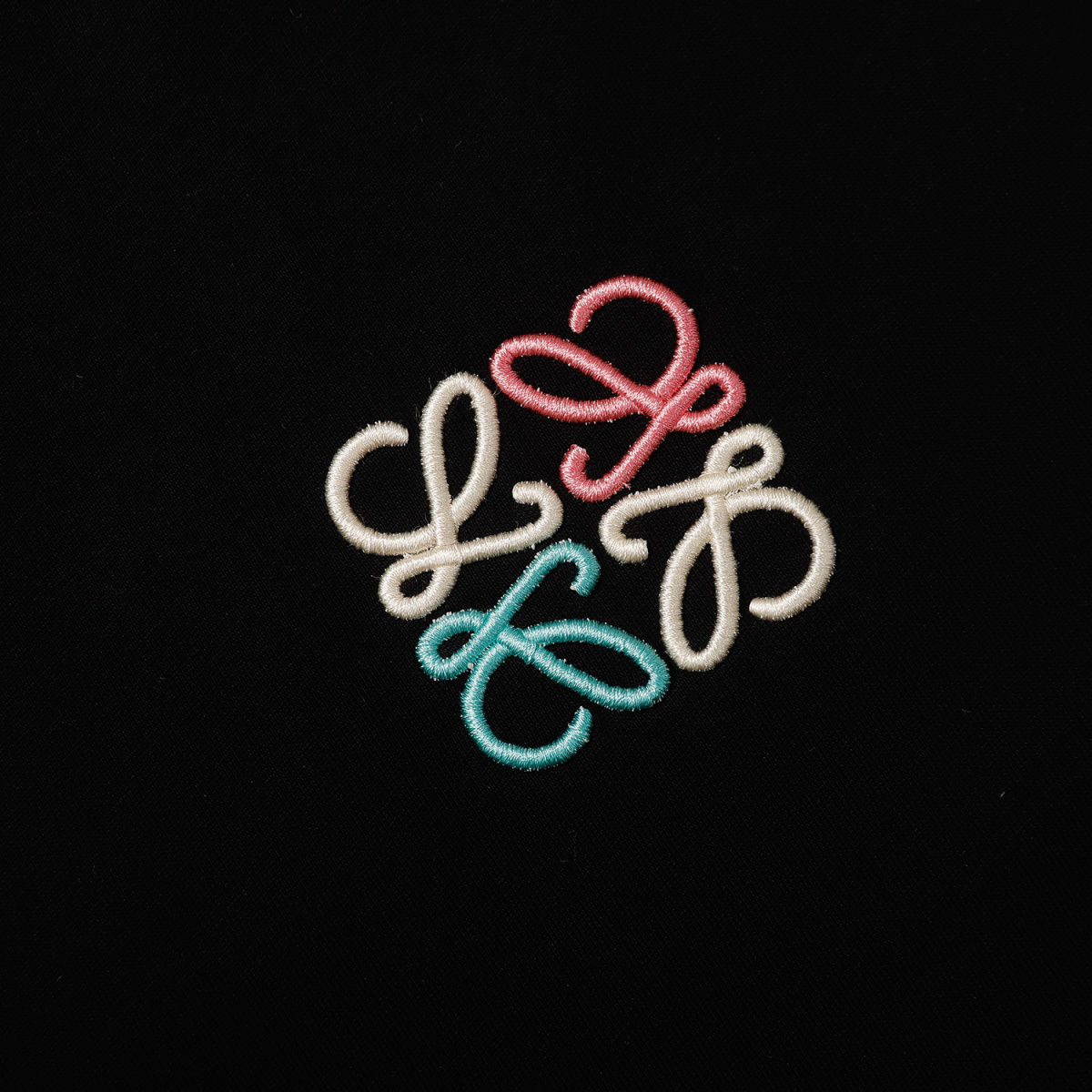 【LOEWE 公式旗艦店】（ロエベ）Tシャツ、ご好評に付き再入荷！