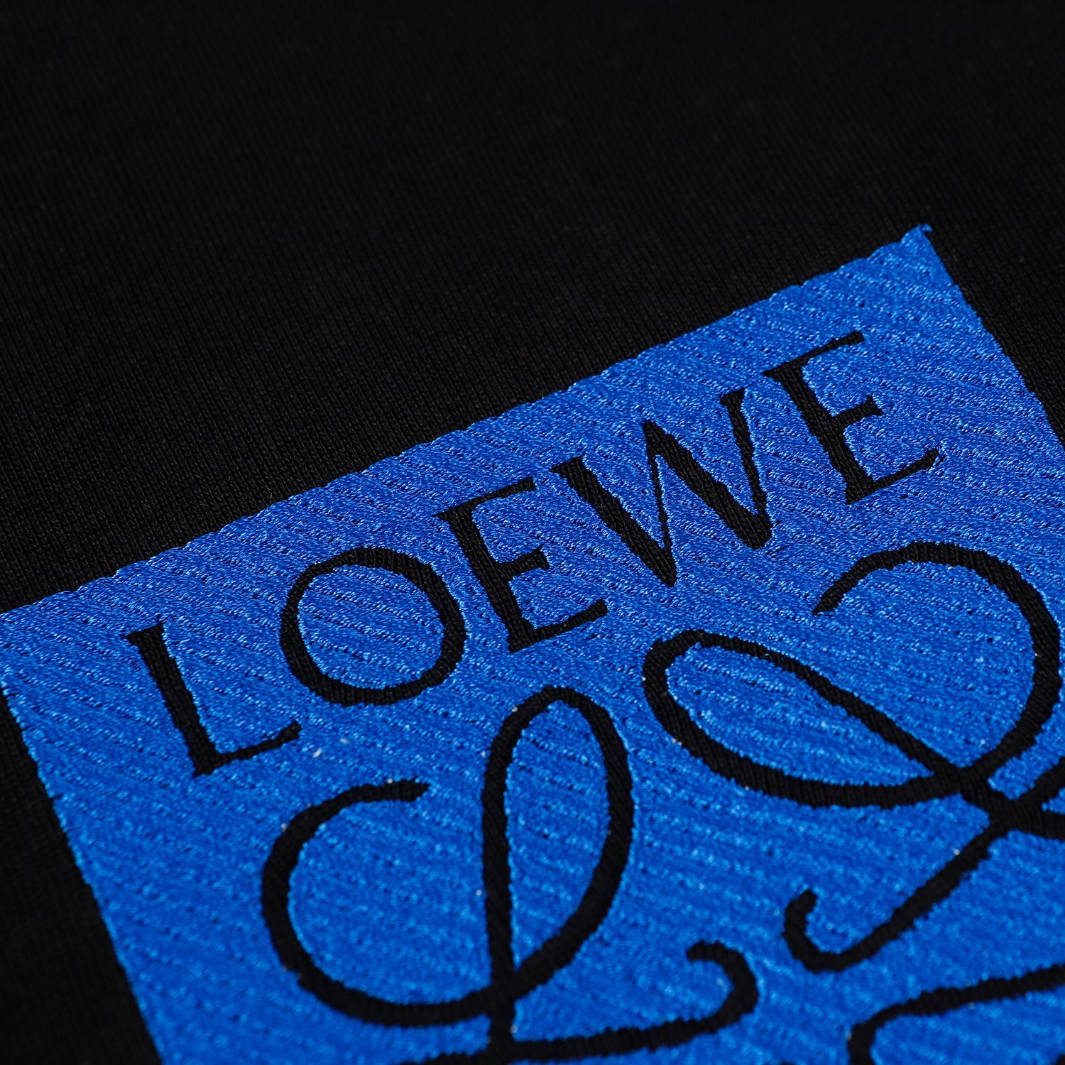 【LOEWE 公式旗艦店】（ロエベ）Tシャツ、ご好評に付き再入荷！