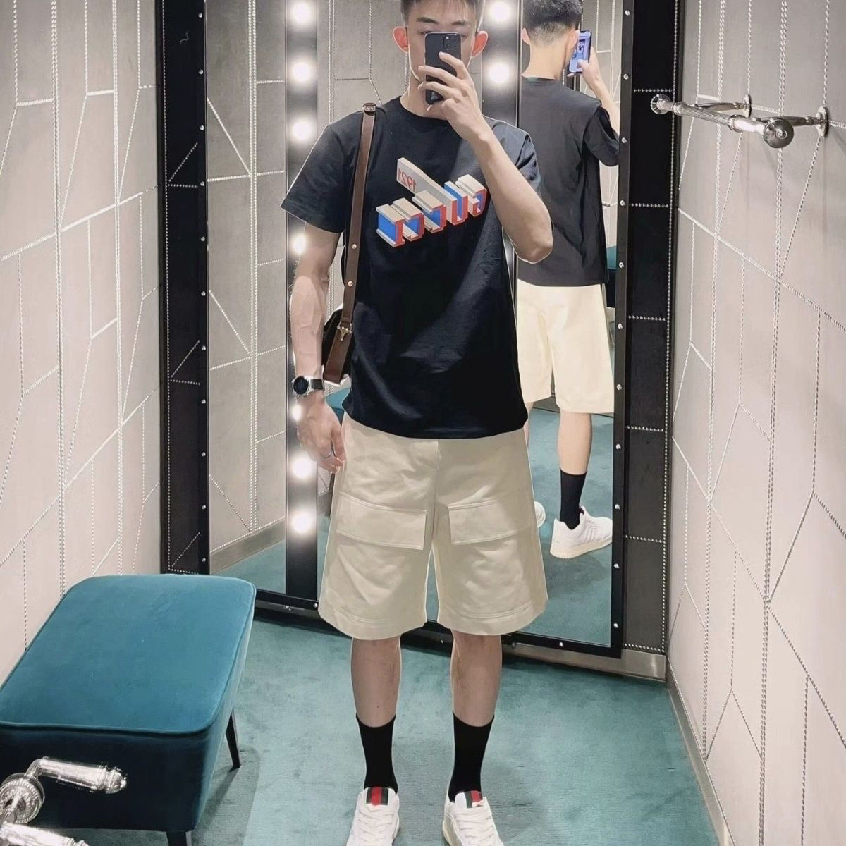 【GUCCI公式旗艦店】クッチ Tシャツ ご好評に付き再入荷！