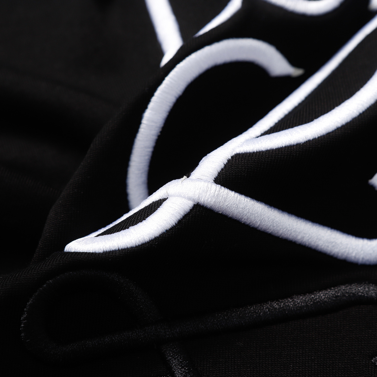 【LOEWE 公式旗艦店】（ロエベ）Tシャツ、ご好評に付き再入荷！