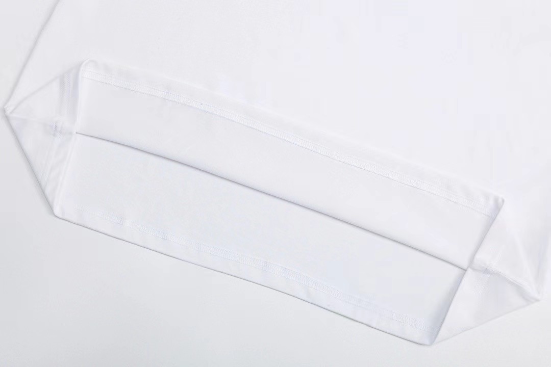 【 DIOR 公式旗艦店】ディオール Tシャツ ご好評に付き再入荷！