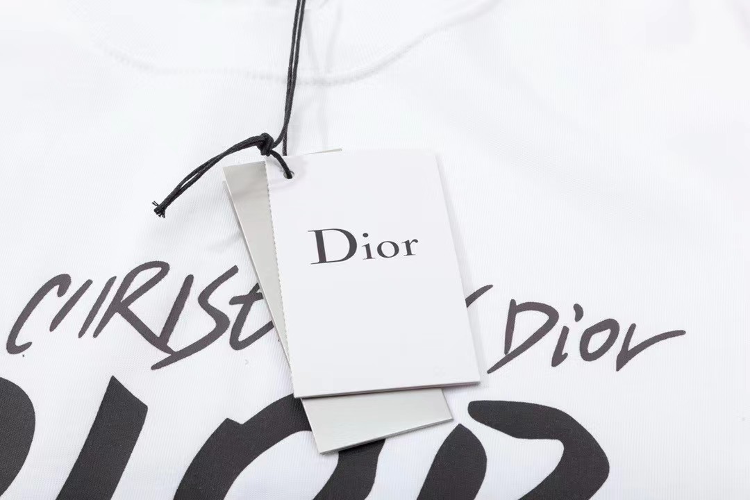 【 DIOR 公式旗艦店】ディオール Tシャツ ご好評に付き再入荷！