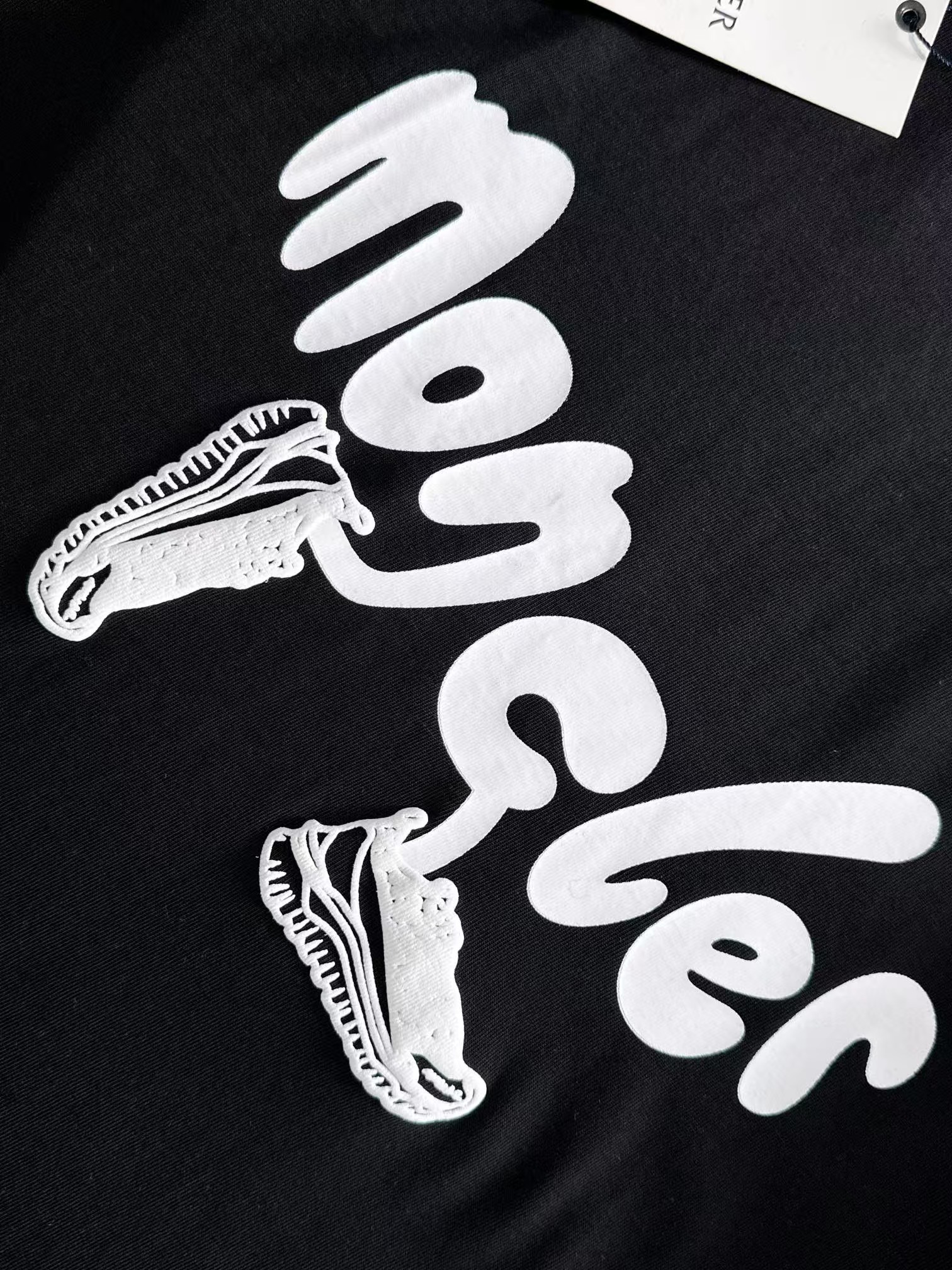 【Moncler 】（モンクレール）男女兼用、ご好評に付き再入荷！