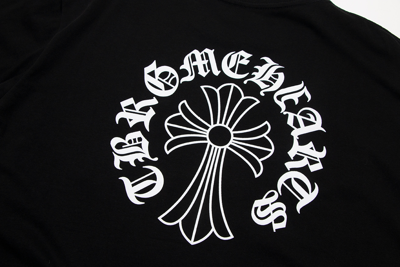 【CHROME HEARTS】（クロムハーツ）半袖Tシャツ、ご好評に付き再入荷！