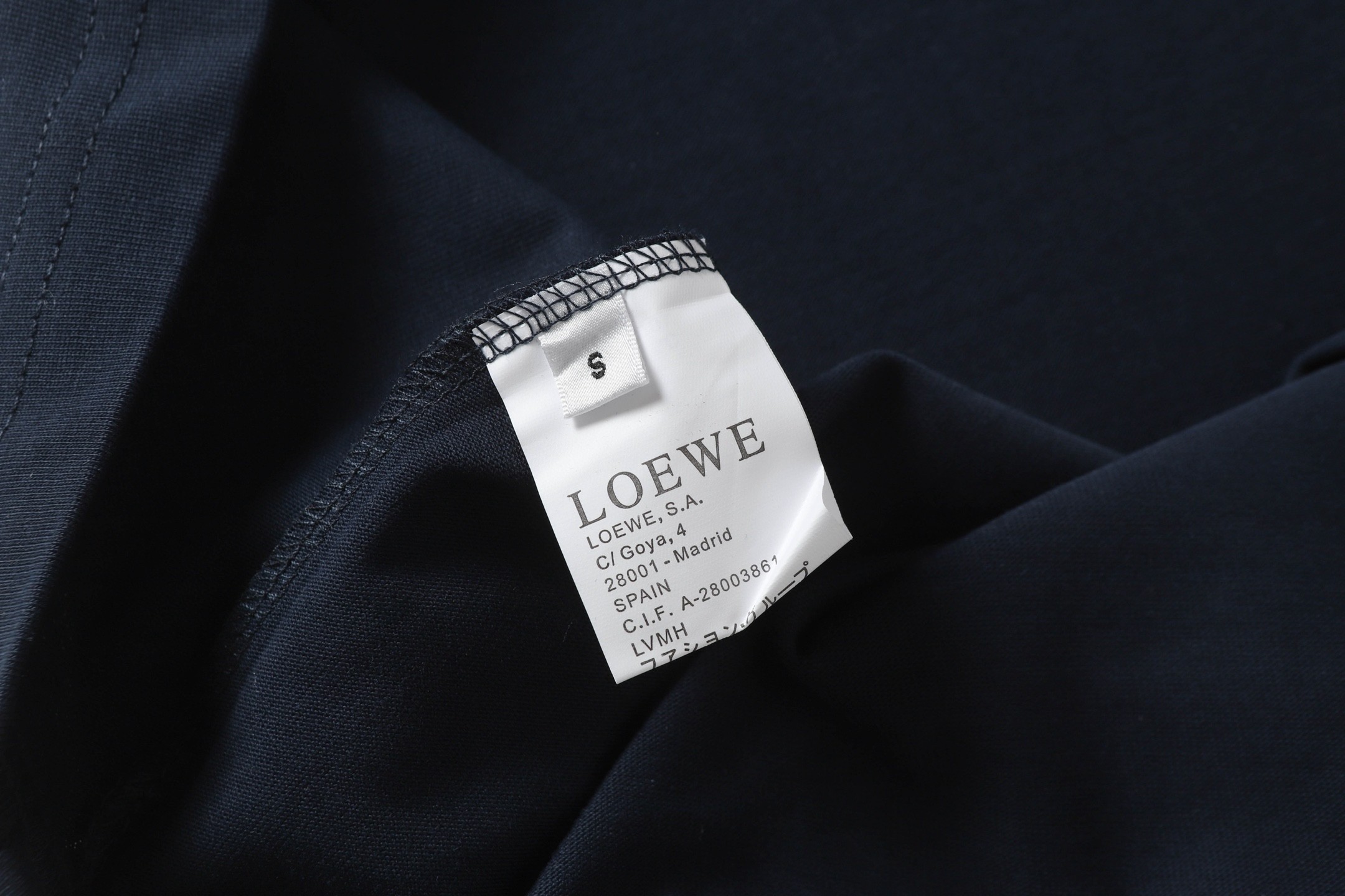 【LOEWE 公式旗艦店】（ロエベ）半袖Tシャツ、ご好評に付き再入荷！