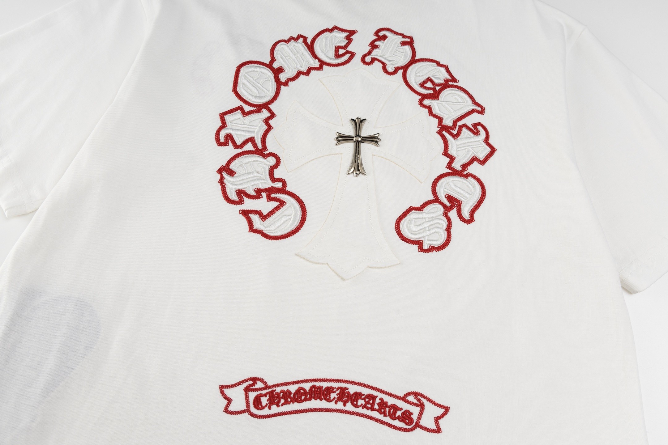 【CHROME HEARTS】（クロムハーツ）半袖Tシャツ、ご好評に付き再入荷！