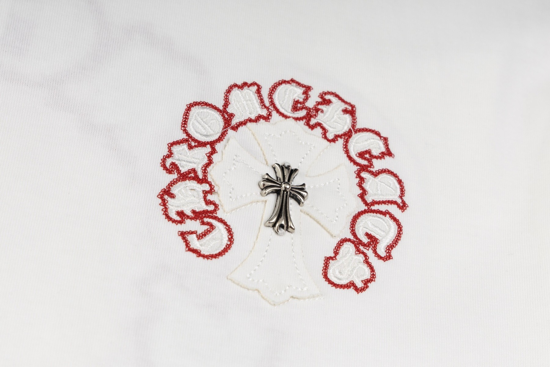 【CHROME HEARTS】（クロムハーツ）半袖Tシャツ、ご好評に付き再入荷！