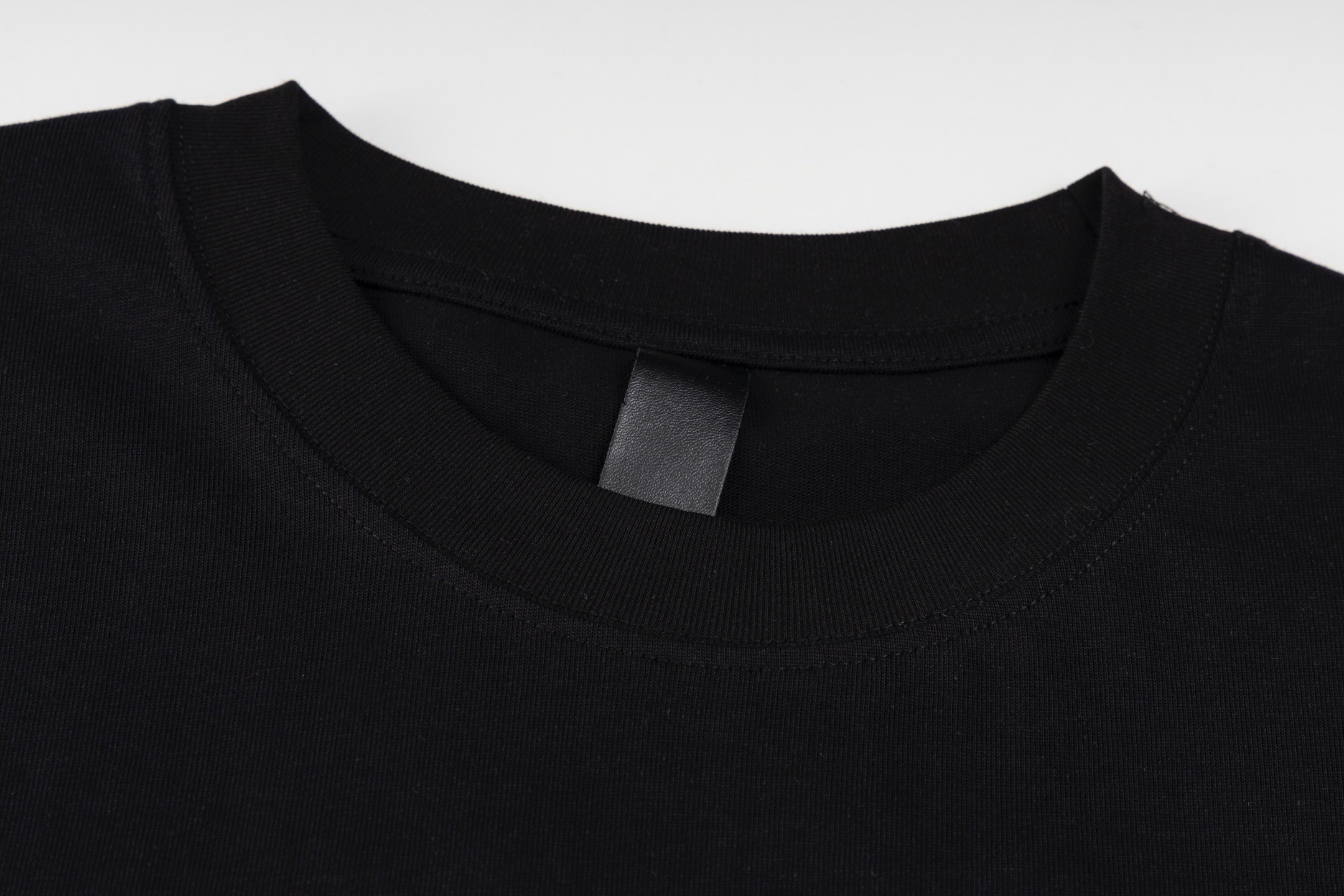 【CHROME HEARTS】（クロムハーツ）半袖Tシャツ、ご好評に付き再入荷！