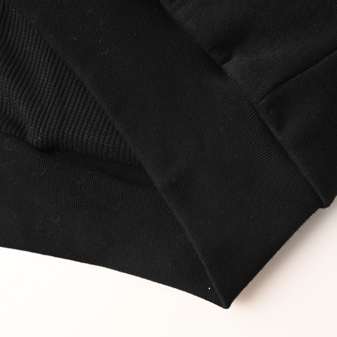 【SUPREME旗艦店】 パーカー 男女兼用 ご好評に付き再入荷！