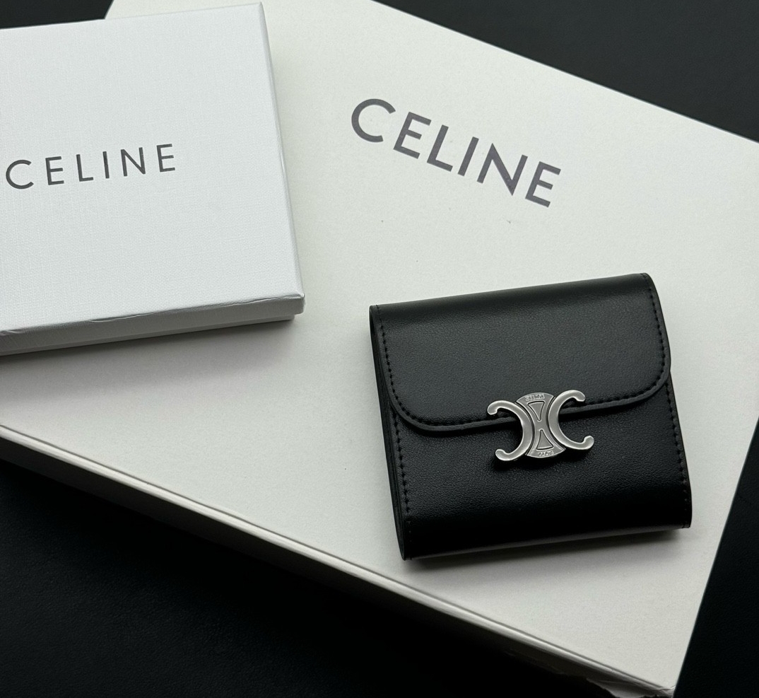 CELINE セリーヌ 凱旋門トリフォールド財布 10.5*9*3cm