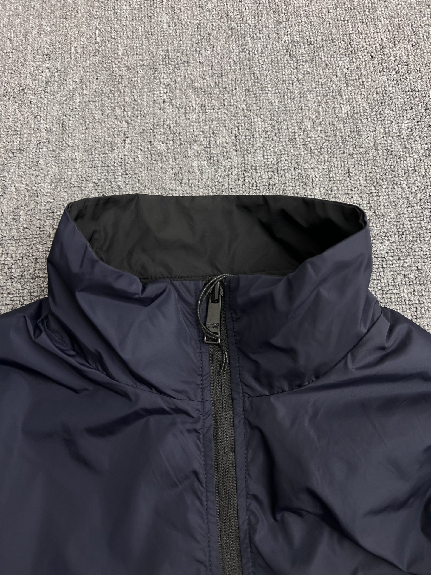 【PRADA旗艦店】プラダ リバーシブル ジャケット ご好評に付き再入荷！