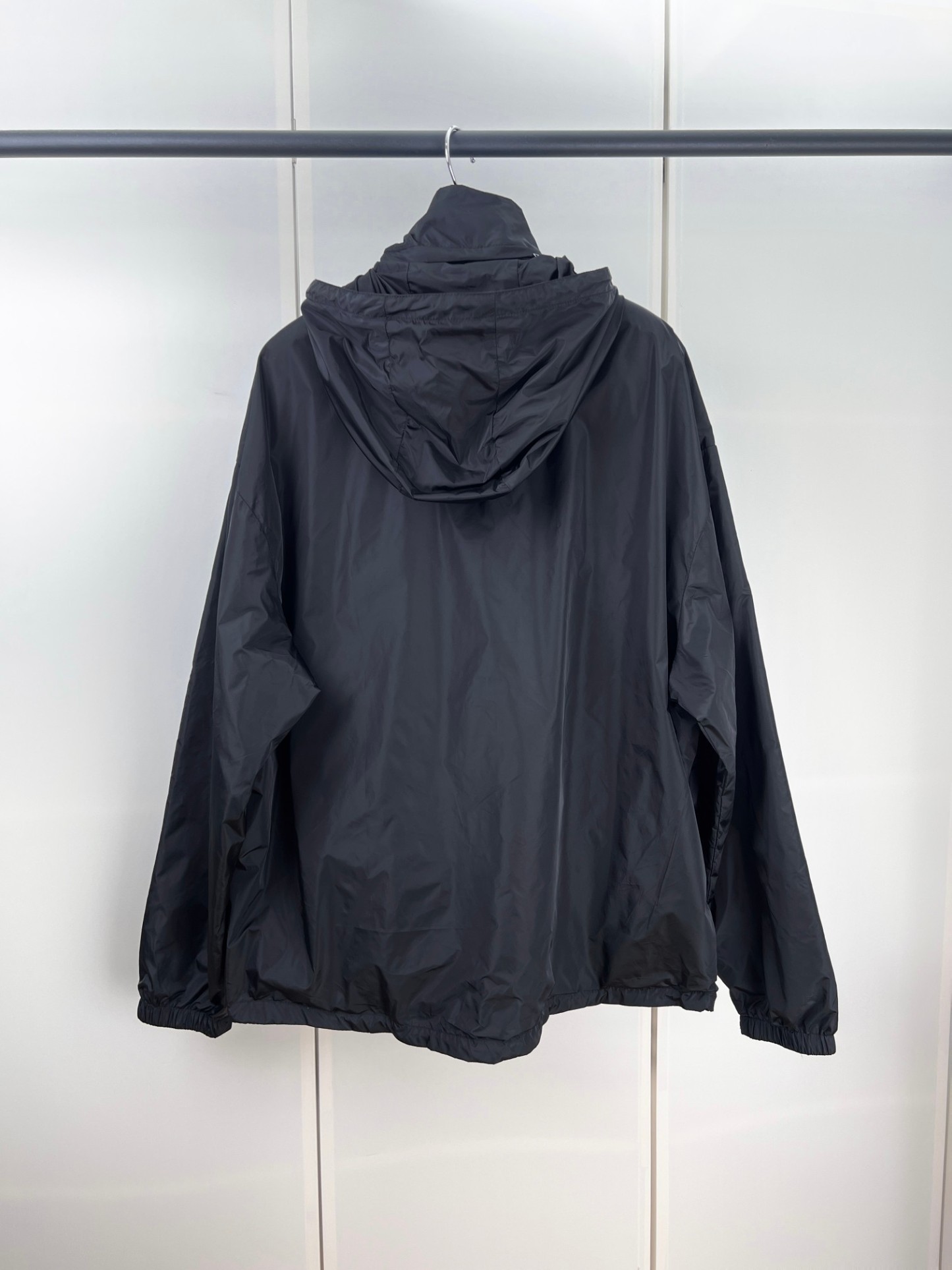 【PRADA旗艦店】プラダ リバーシブル ジャケット ご好評に付き再入荷！