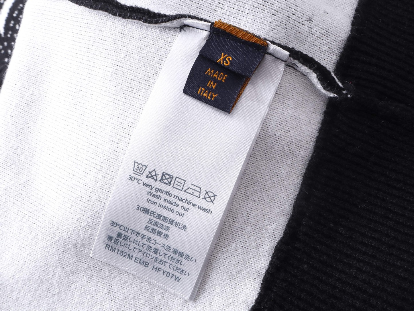 【LOUIS VUITTON旗艦店】ルイヴィトン パーカー ご好評に付き再入荷！