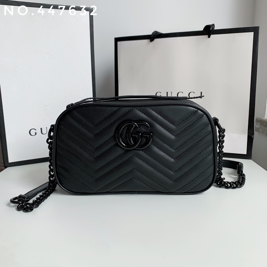 GUCCI グッチ GG Marmont new disco bag