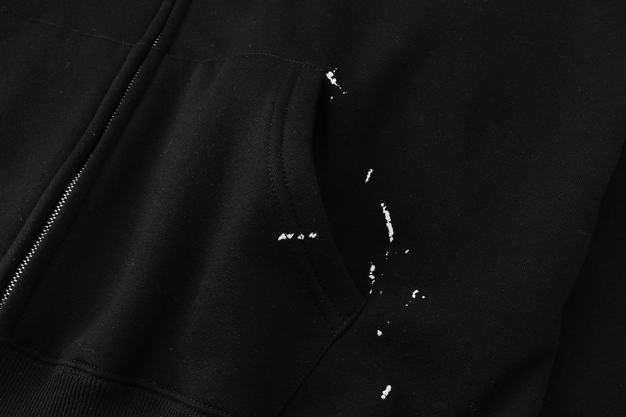 【Supreme x MM6 Maison Margiela】コラボパーカー