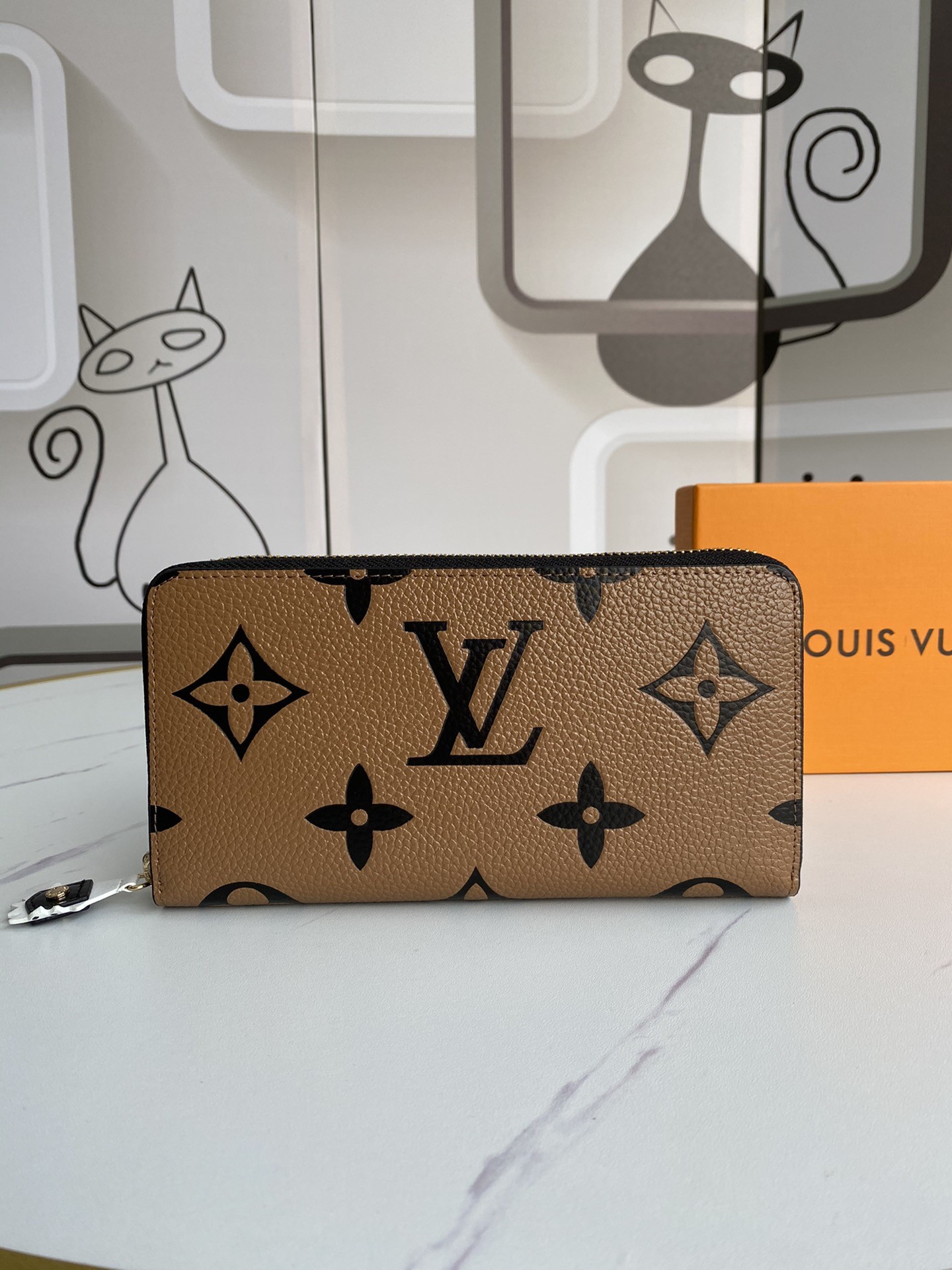 LOUIS VUITTON ルイヴィトン CRAFTY 財布 M69698