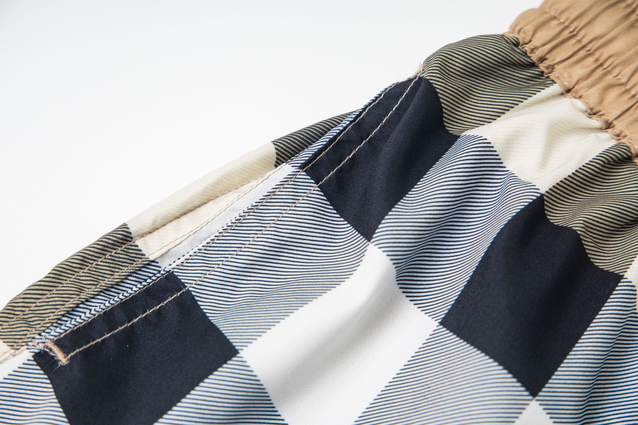 【BURBERRY】半袖T シャツショートパンツ セットアップ