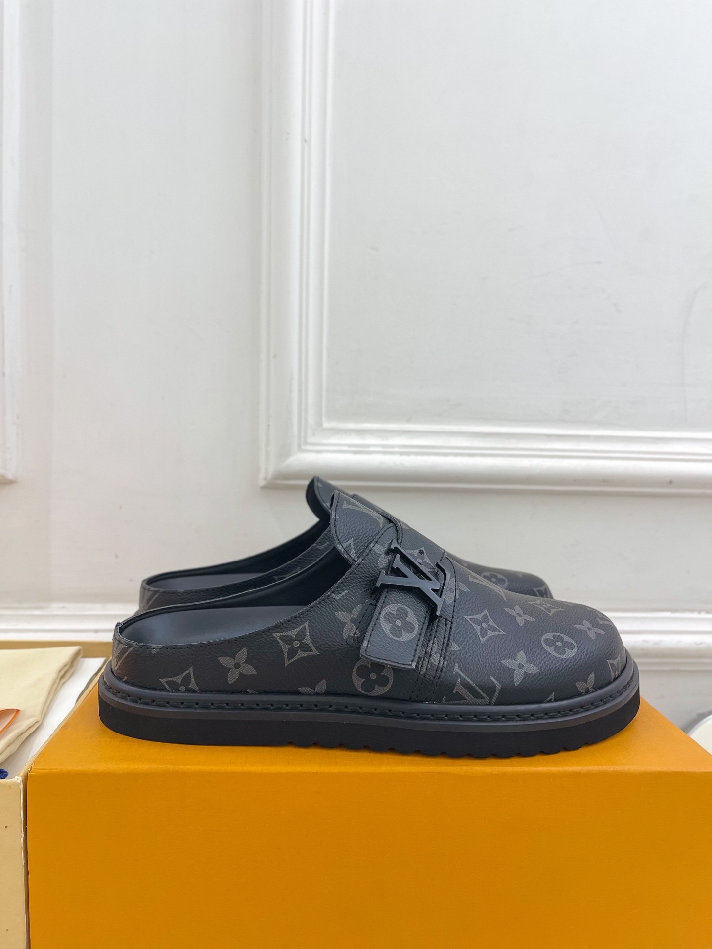 【LOUIS VUITTON】COSY COMFORT サンダル