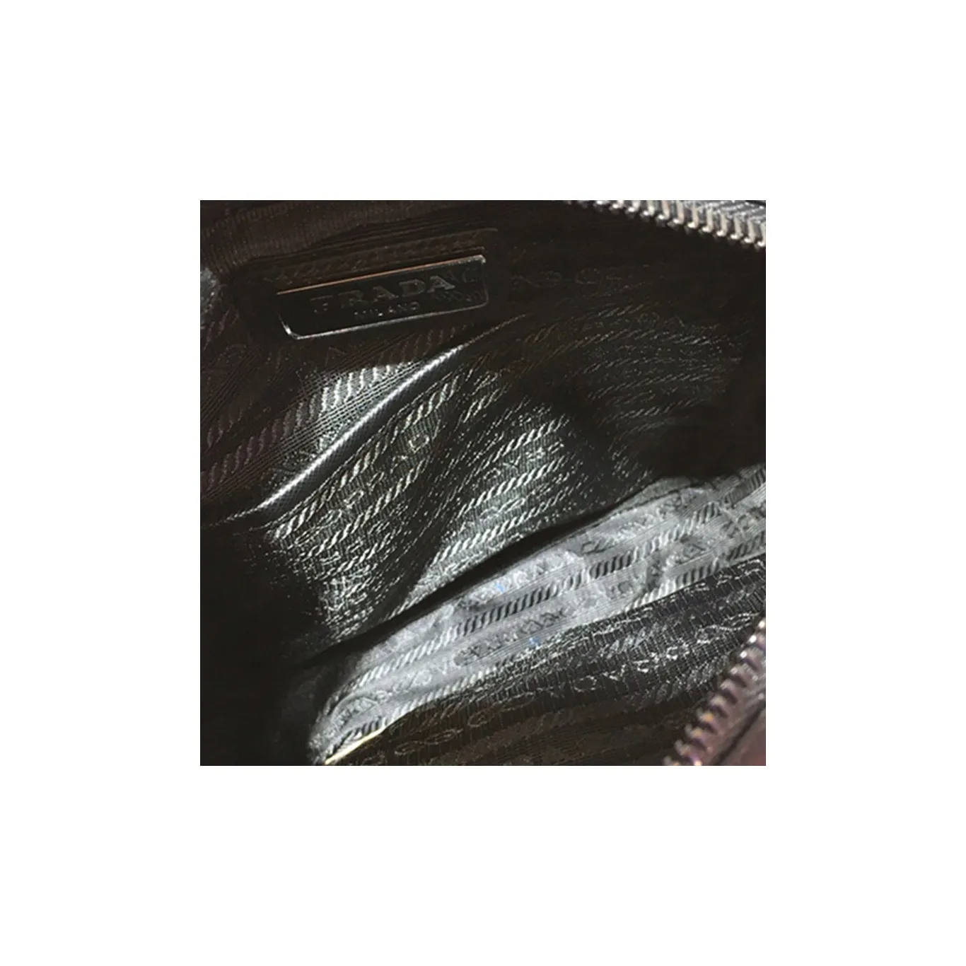 PRADA ☆ナイロンXサフィアーノレザー クロスボディバッグ