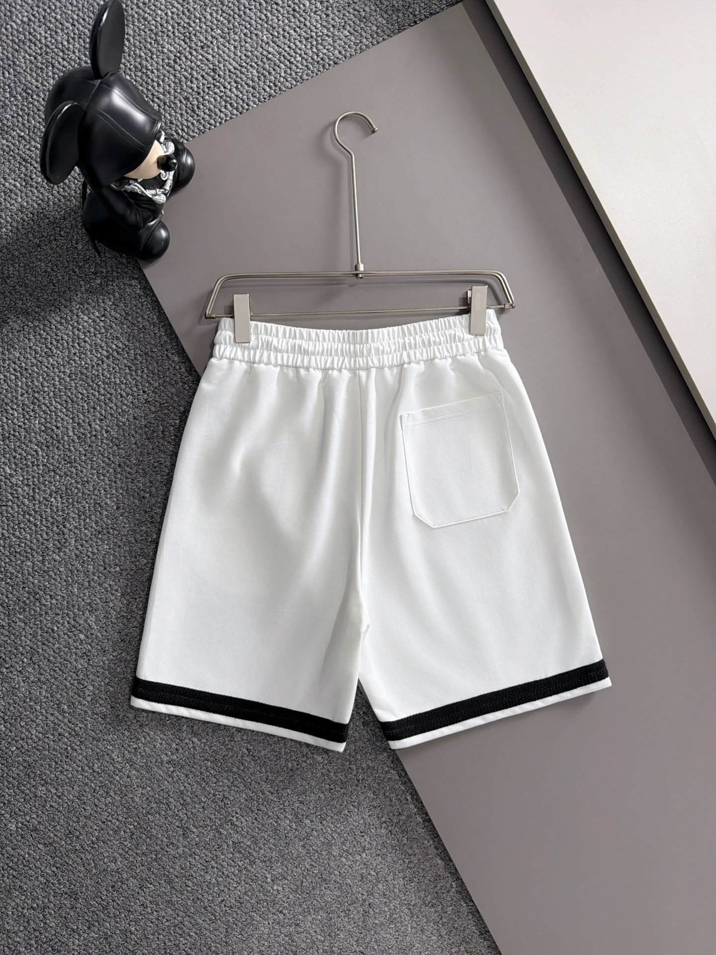【PRADA】半袖T シャツショートパンツ セットアップ