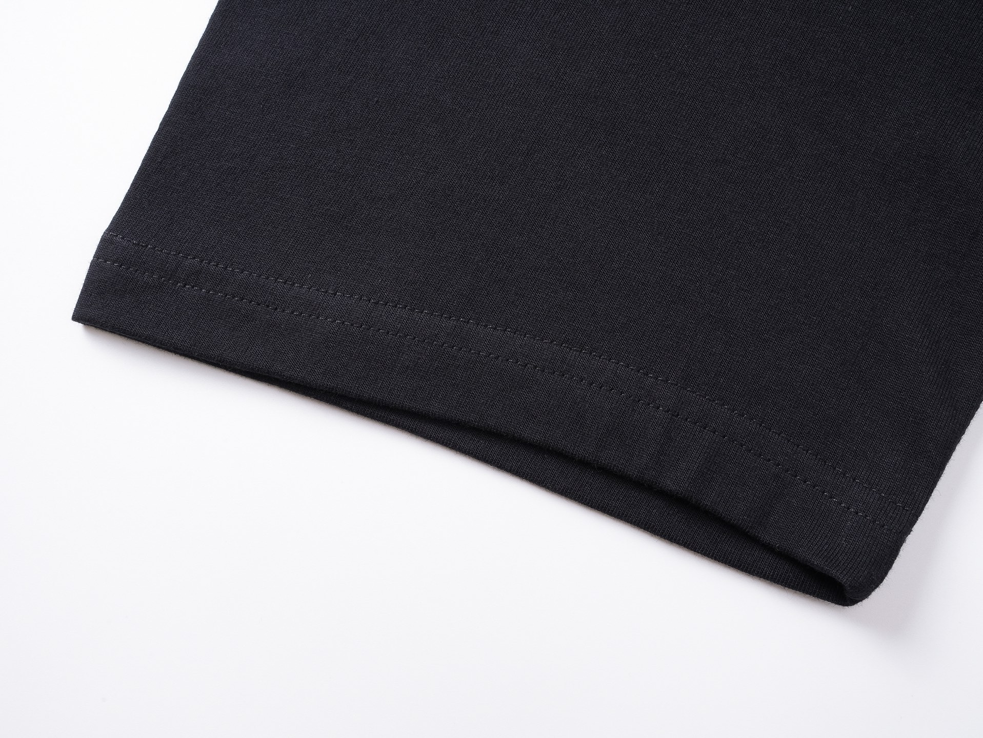 【CHROME HEARTS】（クロムハーツ）半袖Tシャツ、ご好評に付き再入荷！