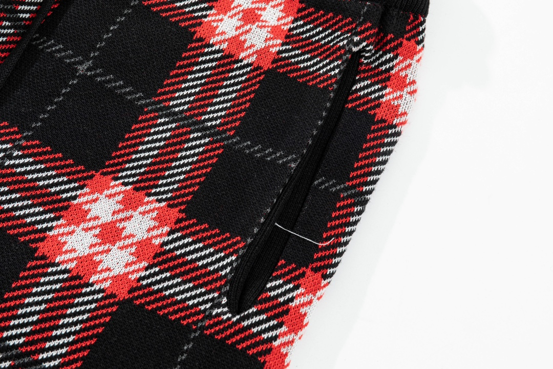 【BURBERRY】ショートパンツ