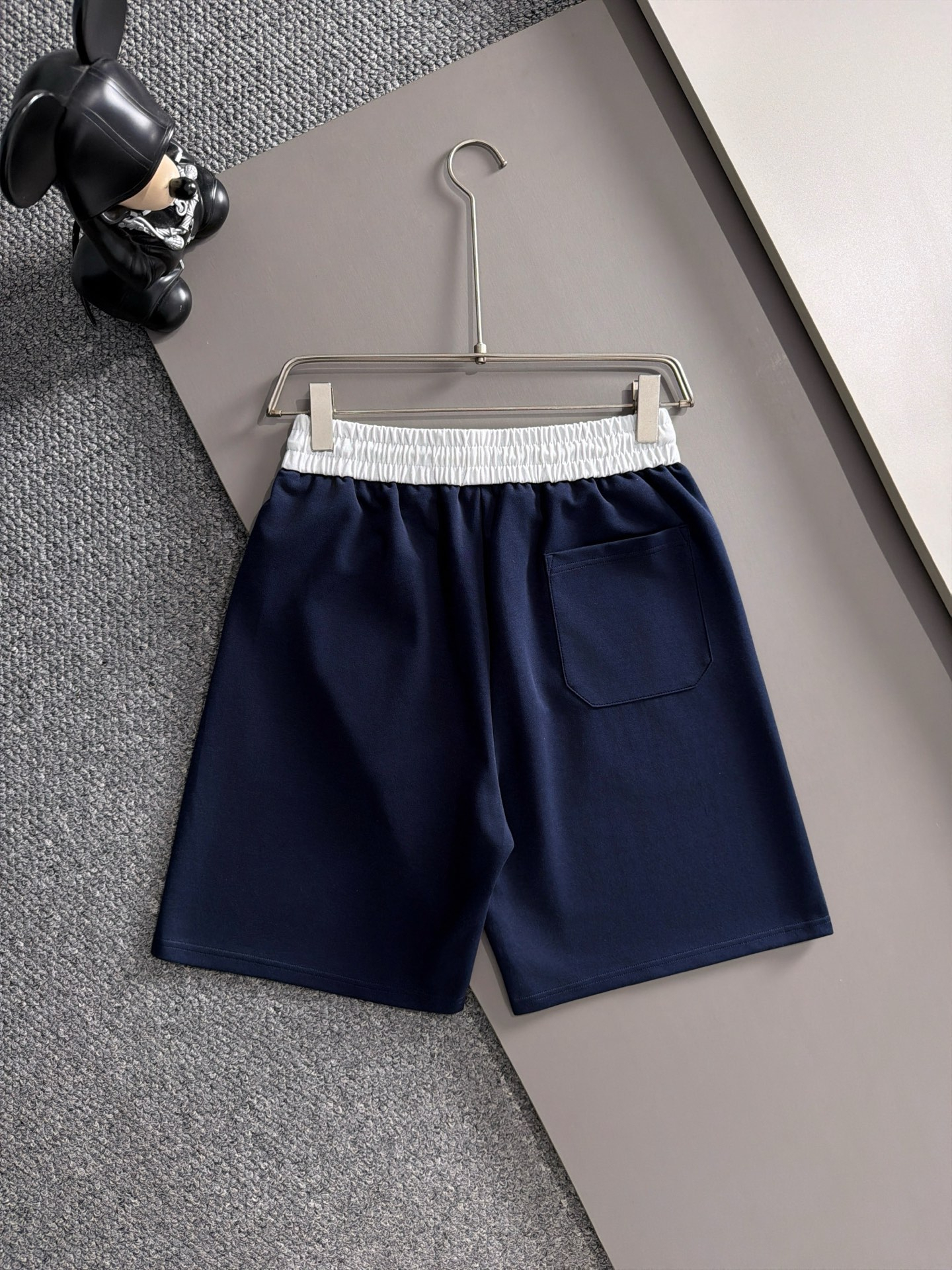 【PRADA】半袖T シャツショートパンツ セットアップ